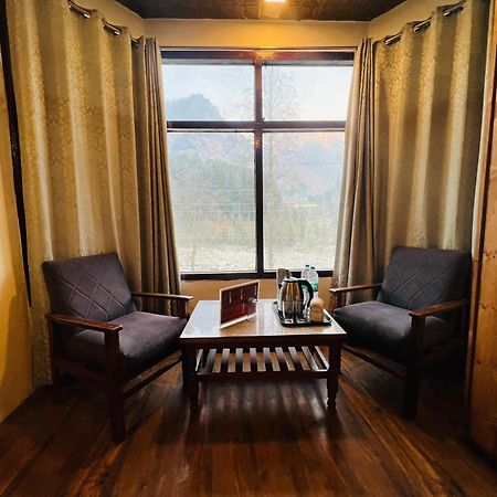 Hotel Green Link -#Near Volvo Bus Stand #Mountain View #River View #Open Terrace Manāli Esterno foto