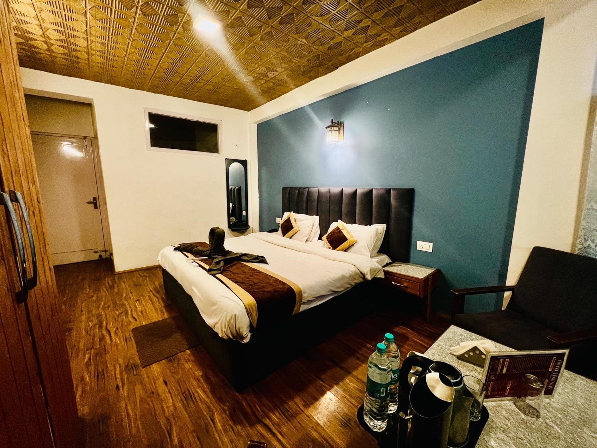 Hotel Green Link -#Near Volvo Bus Stand #Mountain View #River View #Open Terrace Manāli Esterno foto